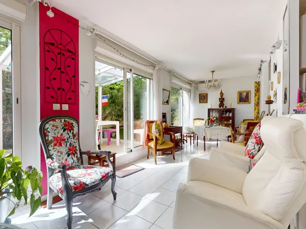 Appartement 97m² St Barnabé Marseille 12ème - T3/4 avec jardin et garages