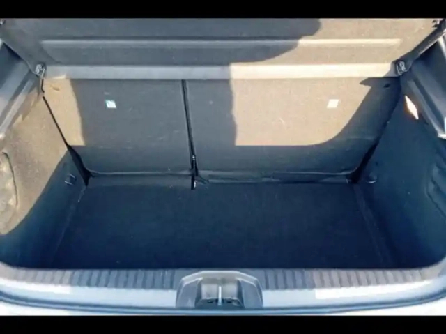 Renault Clio 1.0 tce 90ch evolution - 24 — photo 10