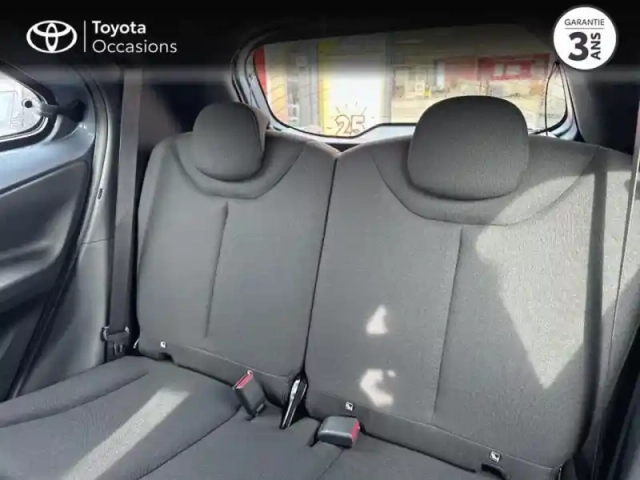 Toyota Aygo X 1.0 vvt-i 72ch dynamic my24 — photo 12