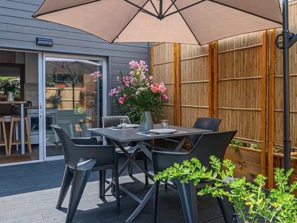 Annexe indépendante avec terrasse
