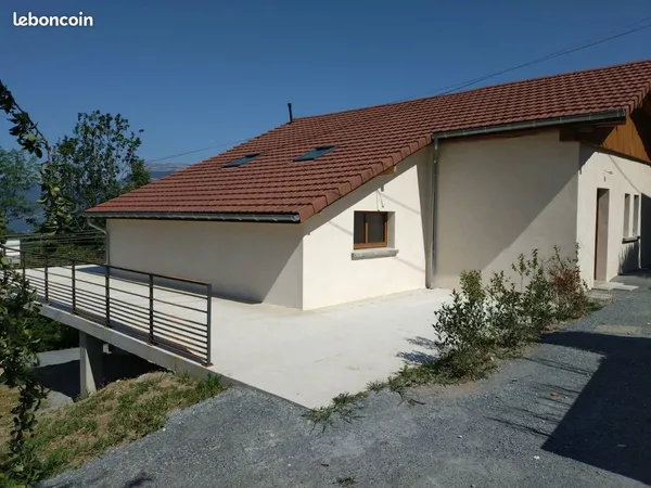 Location maison Revel 38420
