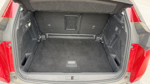 Peugeot 3008 1.6 BlueHDi 120 - Active Business – 2017 – 169986 km – Diesel – Boîte Manuelle — photo 24