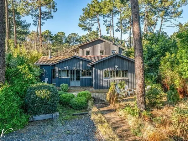Maison 6 pièces 165 m²