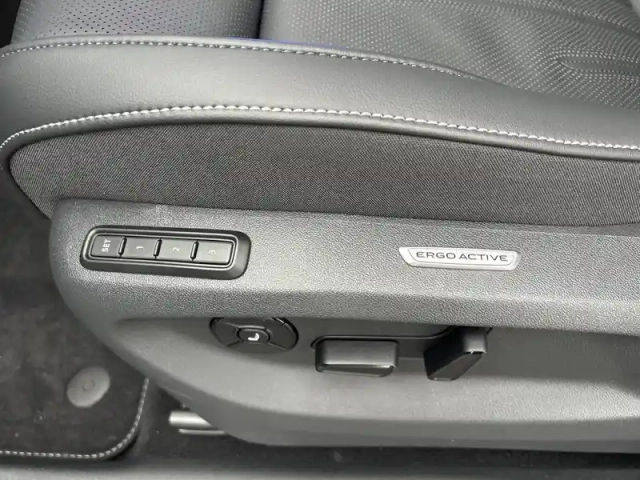Volkswagen Tiguan 2.0 tdi 150ch dsg7 — photo 15
