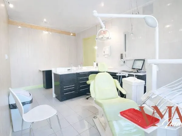 Local 3 pièces 57 m²
