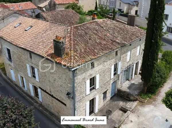 Immeuble 213 m²