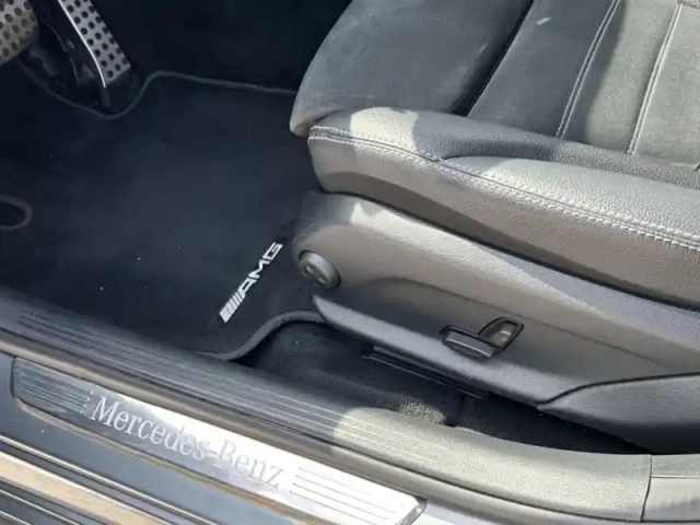 Mercedes Classe C 220 d berline amg lin — photo 29