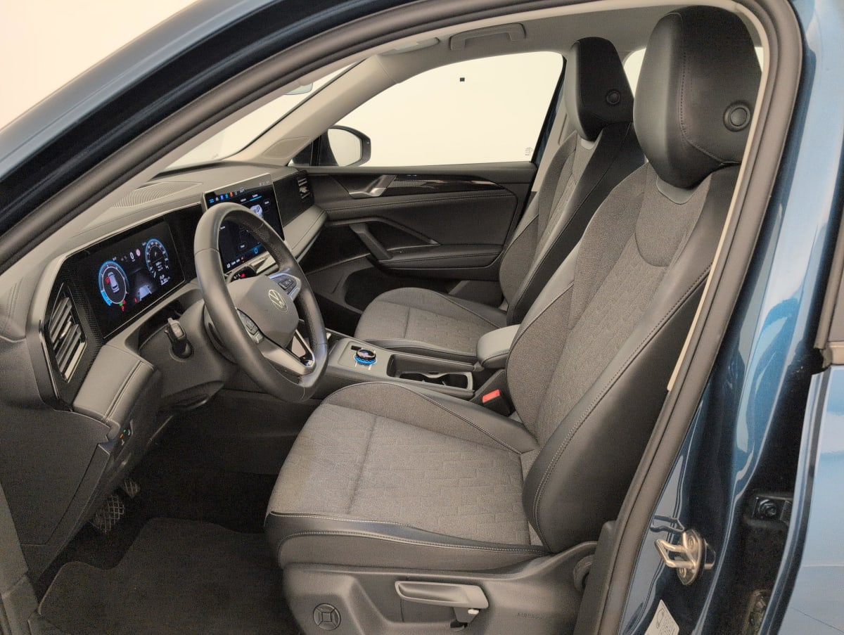 Volkswagen Tiguan — photo 16