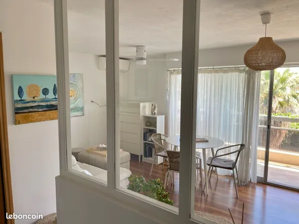Appartement Location Antibes 2p 43m² 1200€