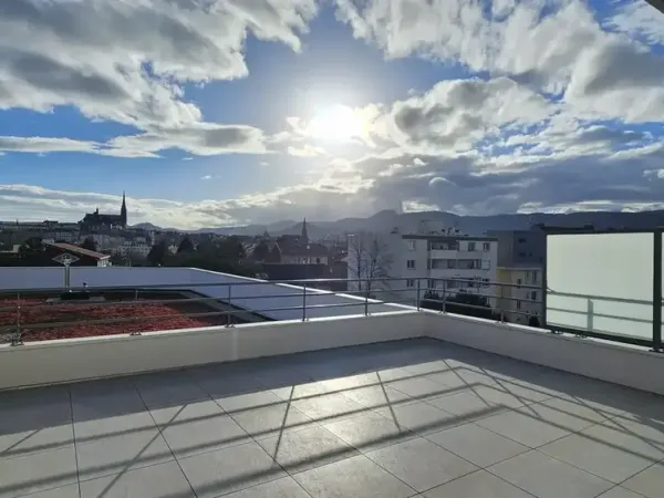 Appartement de standing avec vue cathédrale