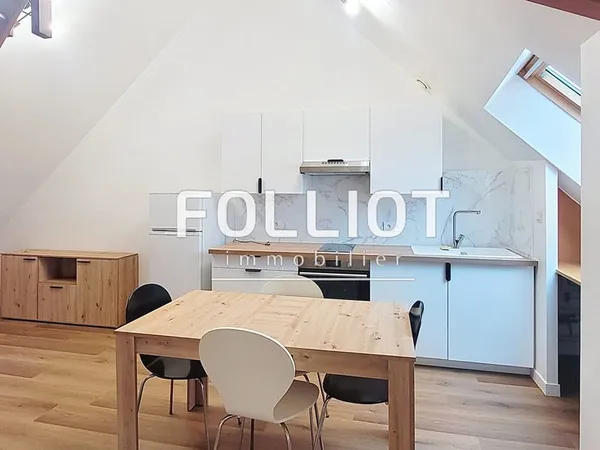 A louer meublé Appartement Cerences 2 pièce(s) 29 m2
