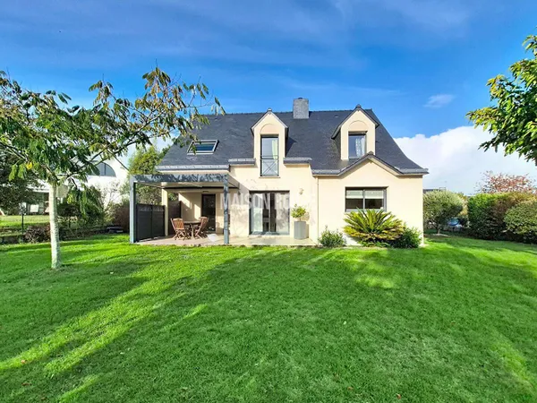 Maison 6 pièces 144 m²