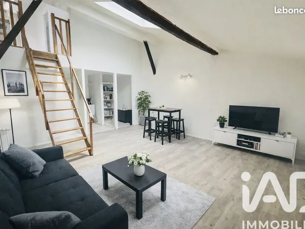Duplex 2 pièces 49 m²