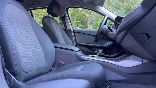 BMW Serie 1 116i 109 DCT7 - Business Design – 2022 – 68000 km – Essence – Boîte Automatique — photo 5