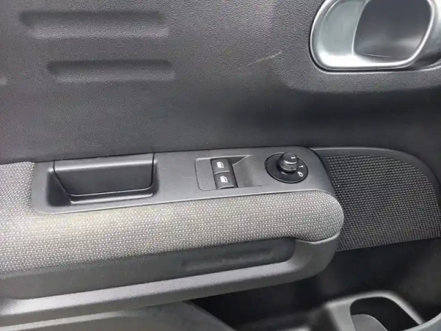 Citroën C3 Aircross puretech 110 s&amp;s bvm6 — photo 19