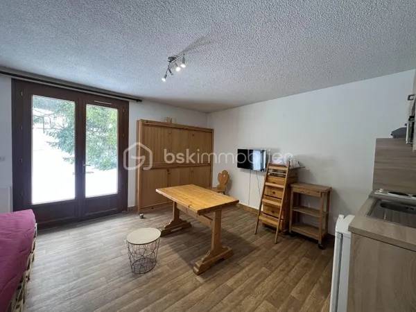 Studio 1 pièce 25 m²