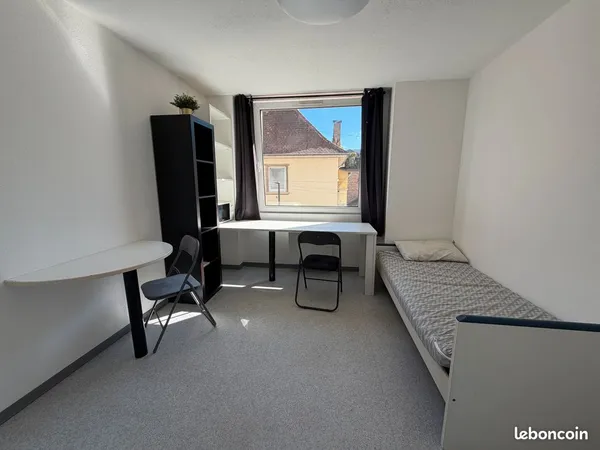 🏠 Studio meublé 15m² - 470 CC - Disponible de suite