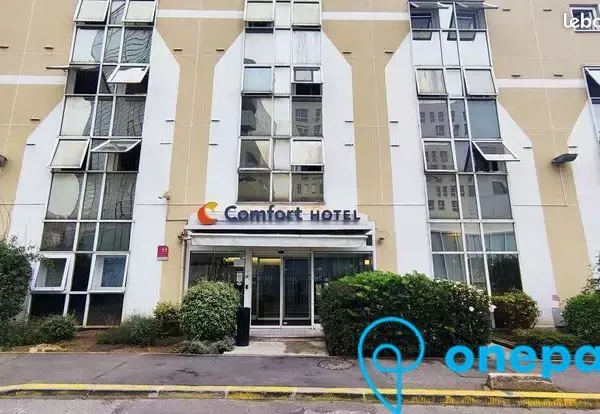 Parking/box 12 m² IVRY SUR SEINE