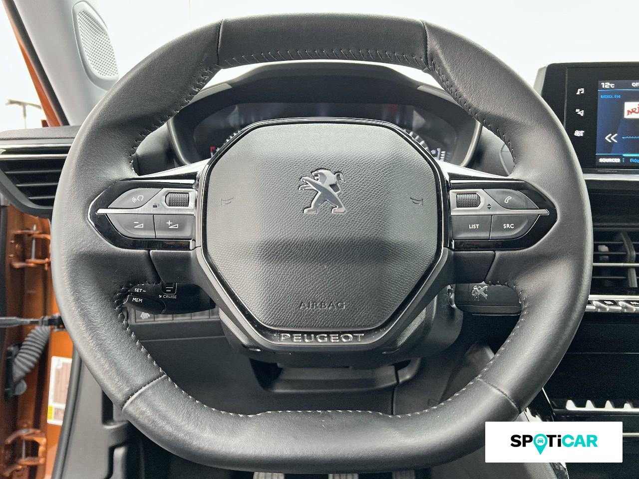 Peugeot 2008 1.2 puretech 130ch s&s allure — photo 12