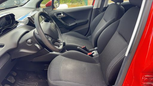 Peugeot 208 1.6 BlueHDi 75 - Active – 2018 – 123283 km – Diesel – Boîte Manuelle — photo 21