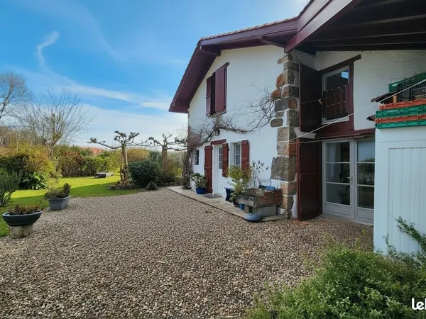 Maison 6 pièces 152 m²