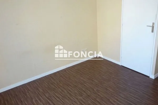 Appartement 2 pièces 56 m²