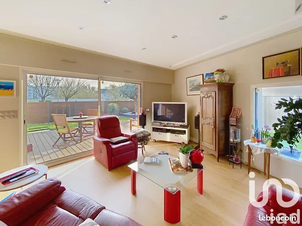 Maison 5 pièces 160 m²