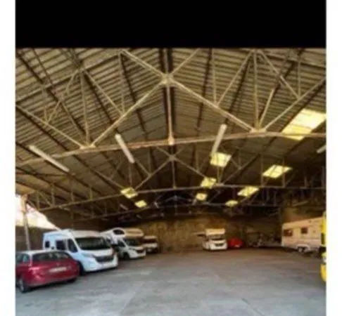 Hivernage emplacement pour camping-car food truck