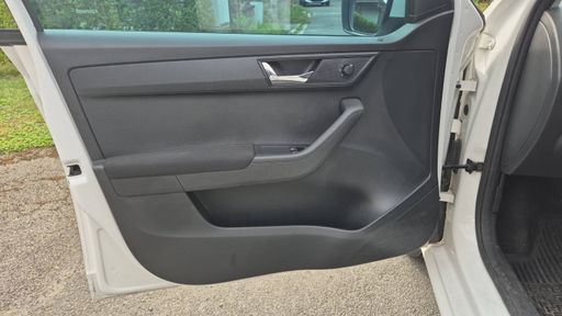Skoda Fabia 1.0 MPI 60 - Edition – 2015 – 62160 km – Essence – Boîte Manuelle — photo 25