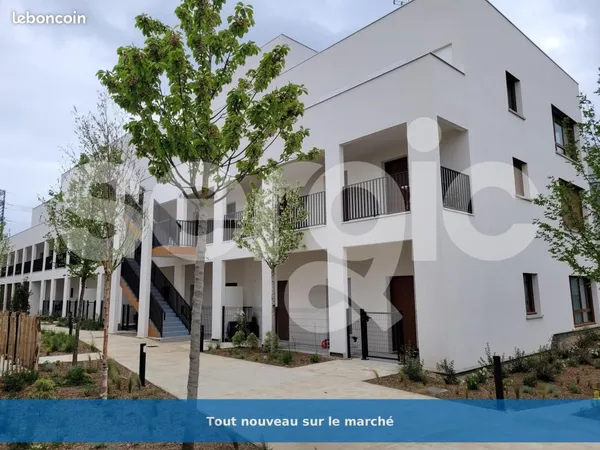 Studio 1 pièce 34 m²