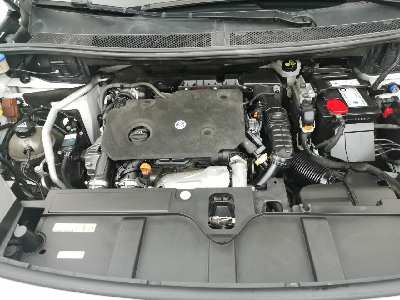 Ds Ds 7 crossback crossback bluehdi 130 eat8 performance line — photo 15