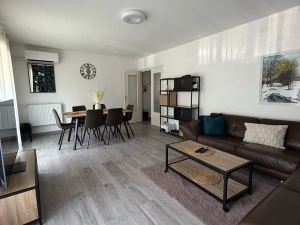 T3 lumineux de 67 m² avec balcon et cave - Vénissieux