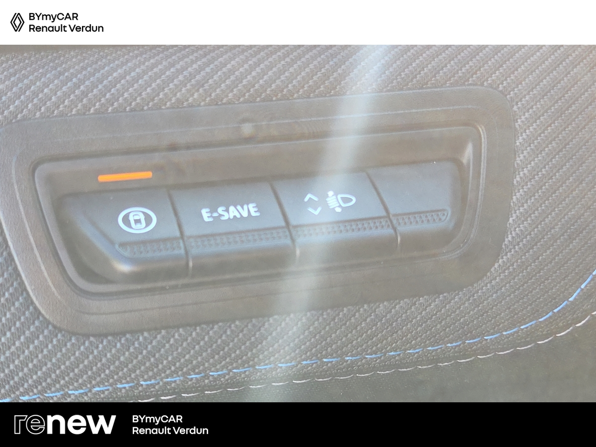 Renault Captur E-Tech full hybrid 160 ch — photo 18