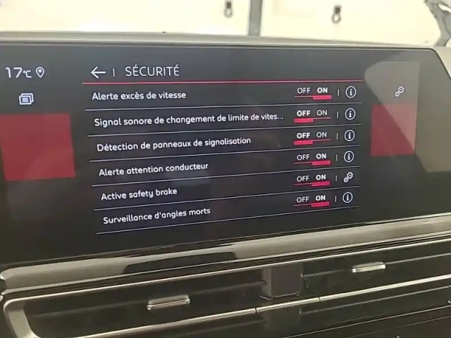 Citroën C5 Aircross hybride 145 e-dcs6 — photo 45