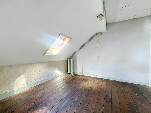Plateau à aménager 29 m² - Le Mans Libération