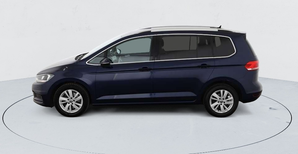 Volkswagen Touran — photo 3