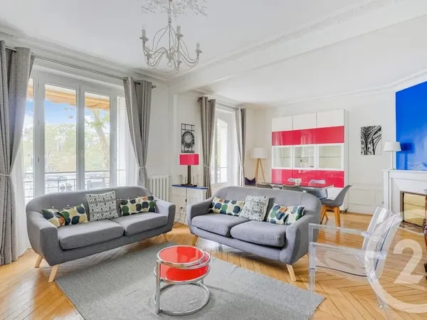 Appartement 6 pièces 140 m²