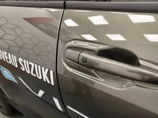 Suzuki Vitara e  61 kwh — photo 22