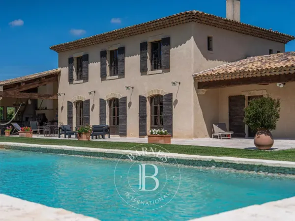 AIX EN PROVENCE NORD - PROPRIETE DE PRESTIGE 600m2 - 4 CHAMBRES