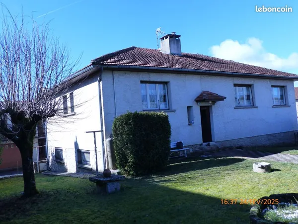 Maison familiale meublée 155 m2à louer-8 pièces-Privezac