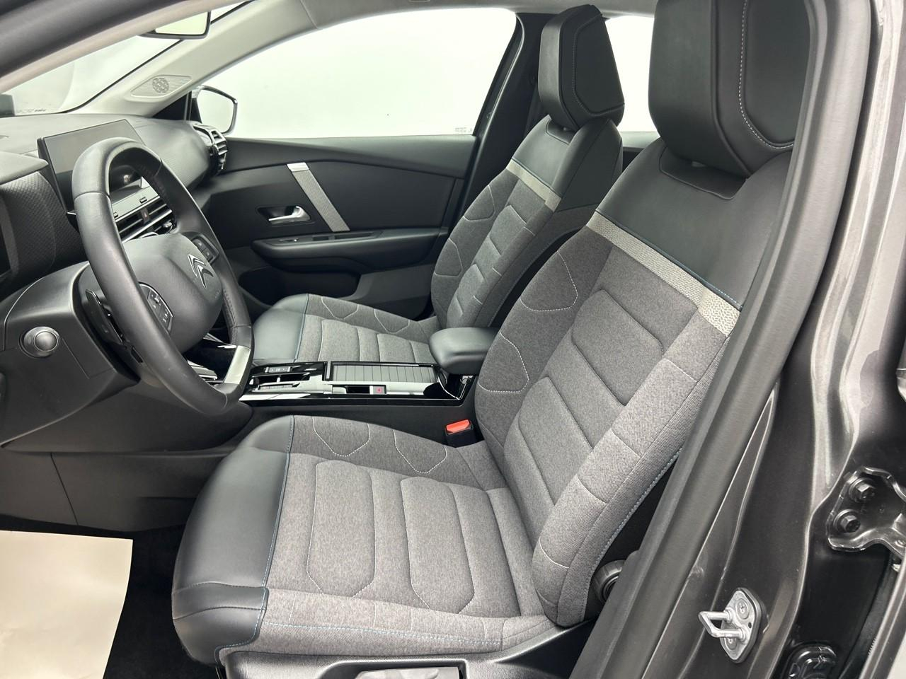 Citroën C4 puretech 130 s&s eat8 c-series — photo 10