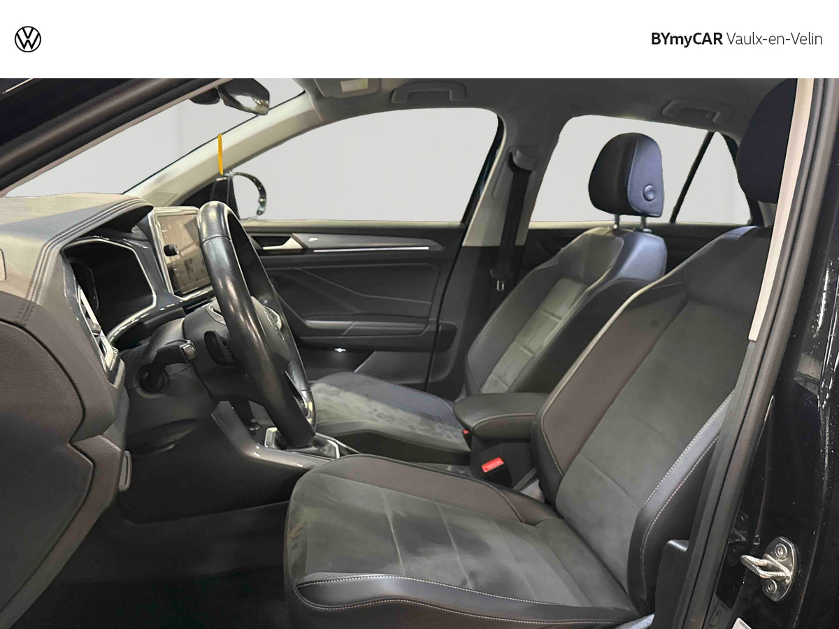 Volkswagen T-Roc 1.5 TSI EVO 150 Start/Stop DSG7 — photo 11