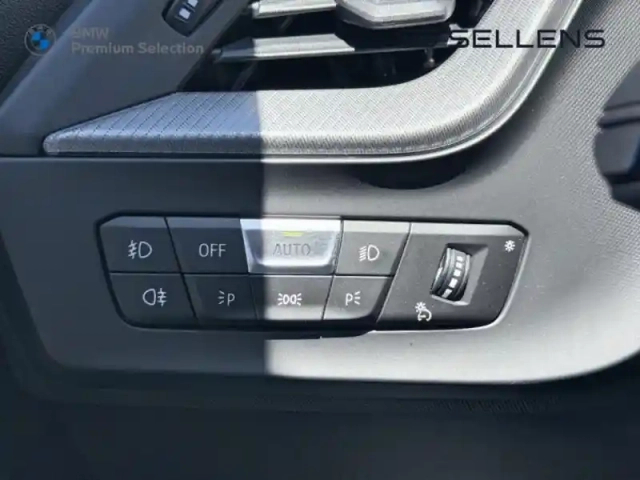 Bmw Serie 1 série 1 116ia 109ch m sport dkg7 — photo 17