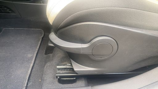 Lancia Ypsilon 1.2 69 - Gold – 2014 – 57800 km – Essence – Boîte Manuelle — photo 20