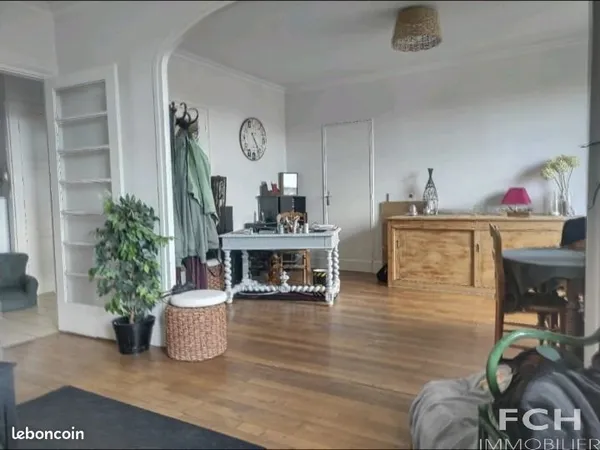 Appartement 2 pièces 74 m²