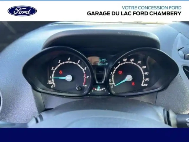 Ford Transit Courier 1.0 ecoboost 100ch trend — photo 16