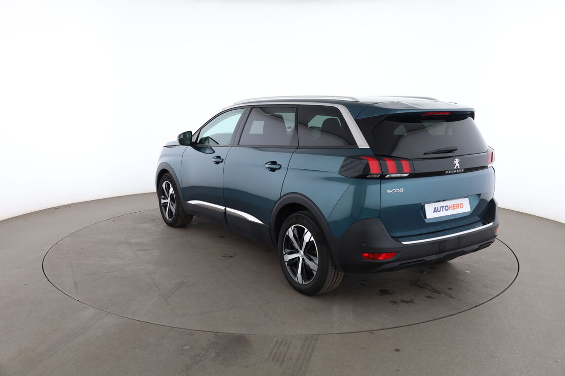 Peugeot 5008 1.5 Blue-HDi Allure EAT8 — photo 3