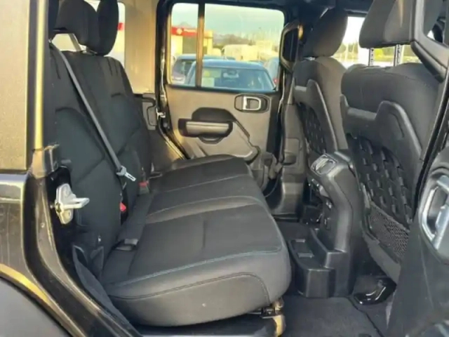 Jeep Wrangler unlimited 2.0 t 380ch 4xe rubicon rock-trac — photo 10