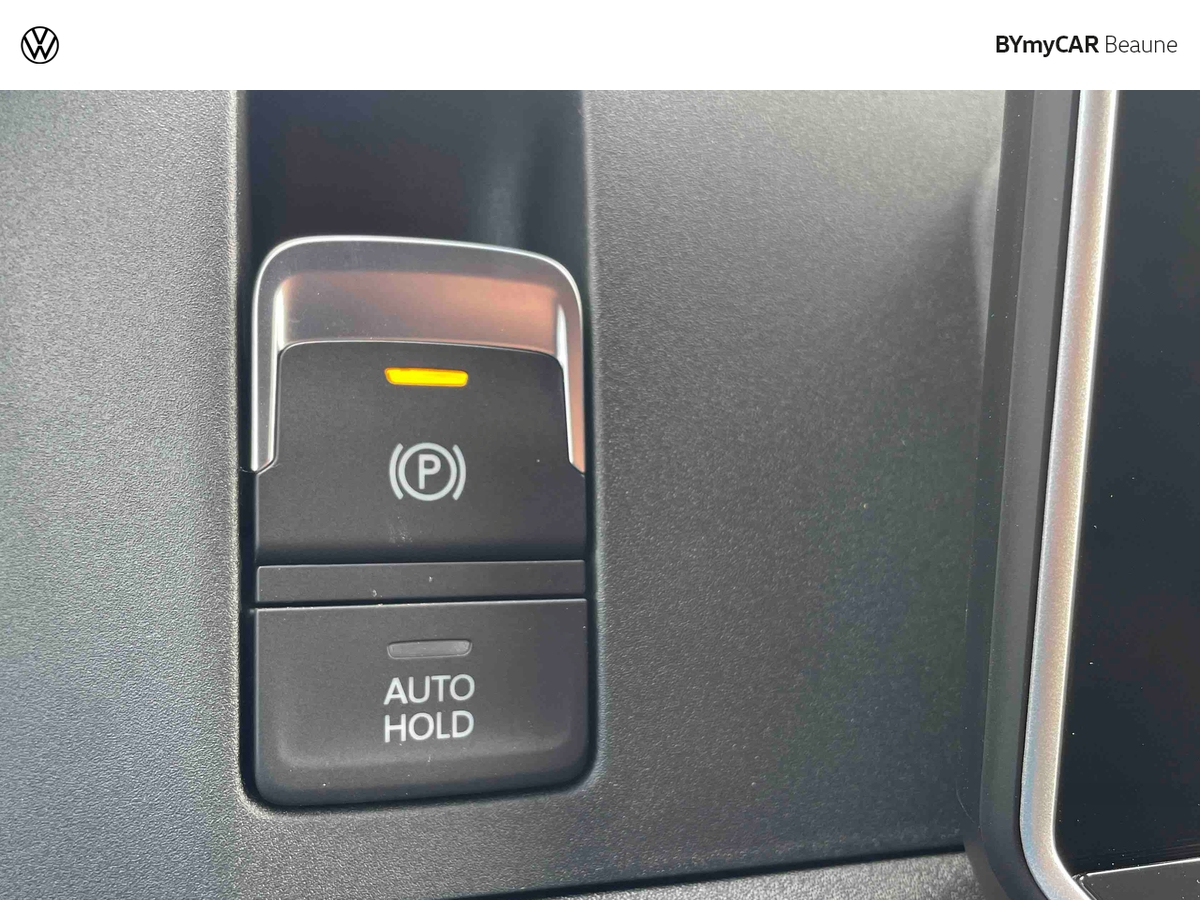 Volkswagen Utilitaires CRAFTER VAN 30 L3H3 2.0 TDI 140 CH — photo 22