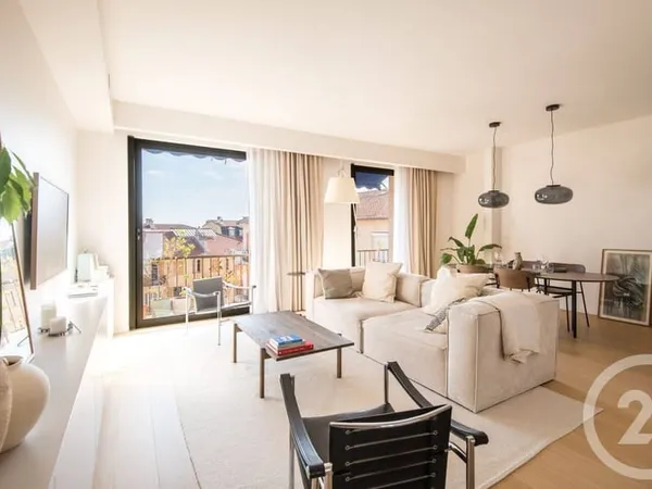 Appartement 3 pièces 85 m²